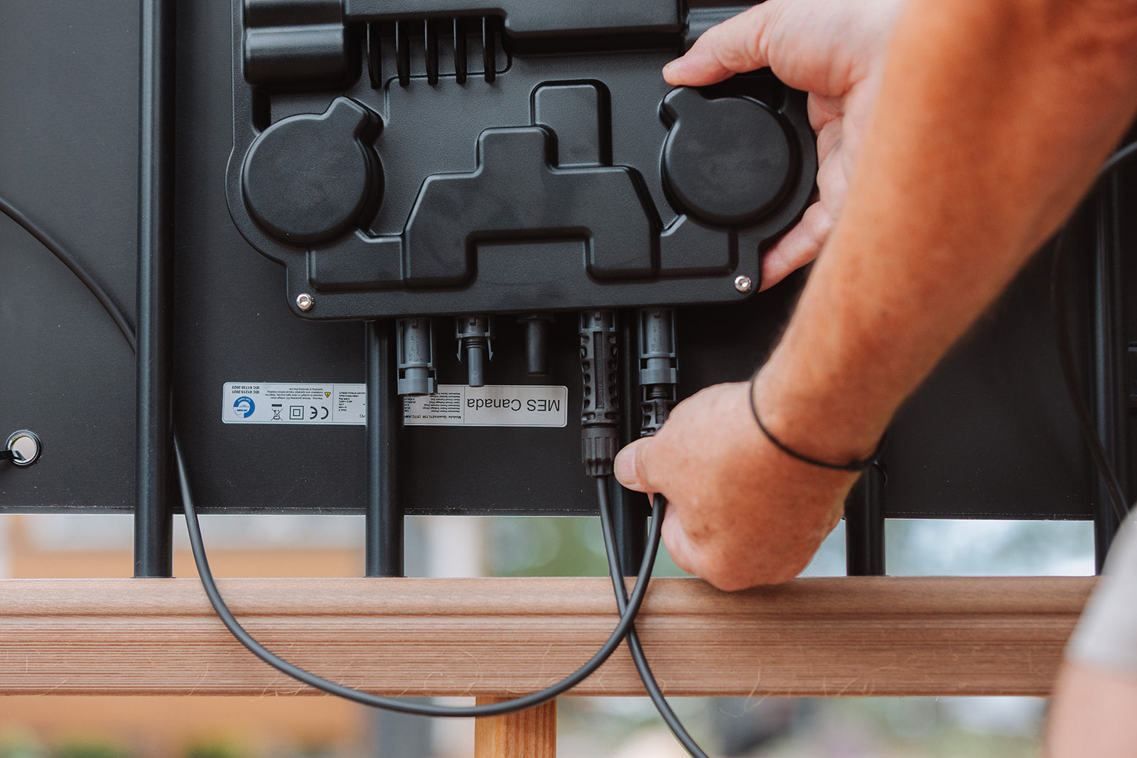 4 Panel Balcony Solar Kit